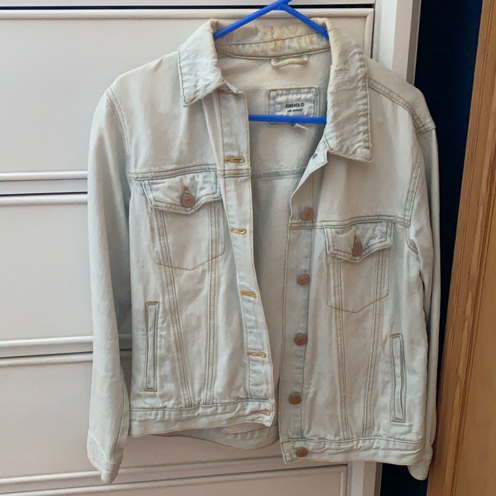 Oversized Light Wash Denim Jean Jacket Size Small